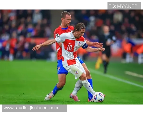 西班牙与捷克足球历史交锋记录分析及战绩回顾